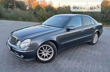 Седан Mercedes-Benz E-Class 2005 в Тернополі