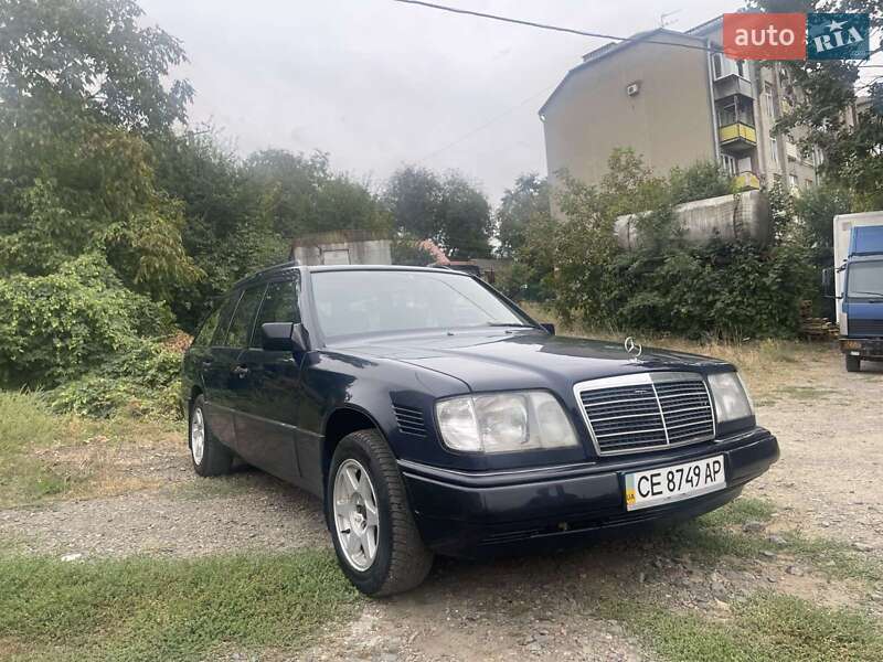 Універсал Mercedes-Benz E-Class 1994 в Чернівцях