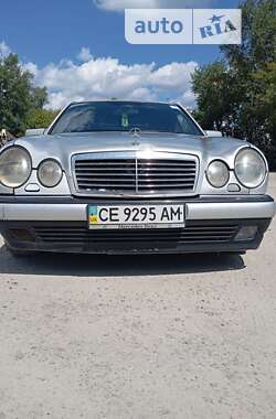 Седан Mercedes-Benz E-Class 1998 в Киеве