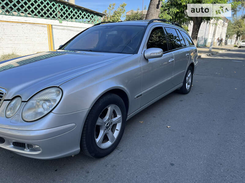 Универсал Mercedes-Benz E-Class 2005 в Стрые фото 11 Универсал Mercedes-Benz E-Class 2005 в Стрые