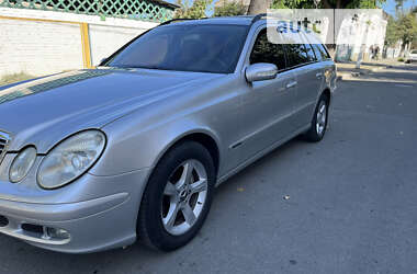 Универсал Mercedes-Benz E-Class 2005 в 