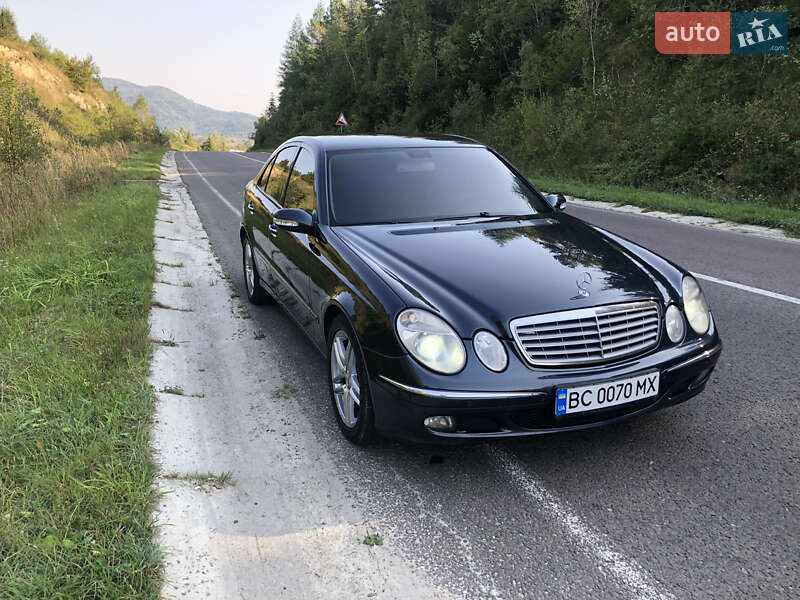 Седан Mercedes-Benz E-Class 2006 в Самборе