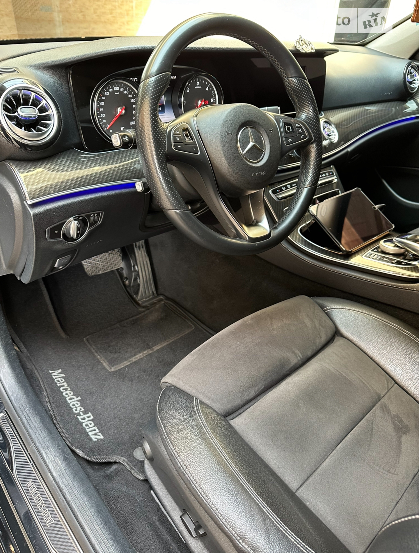 2016 Mercedes-Benz E-klasse - мініатюра 45