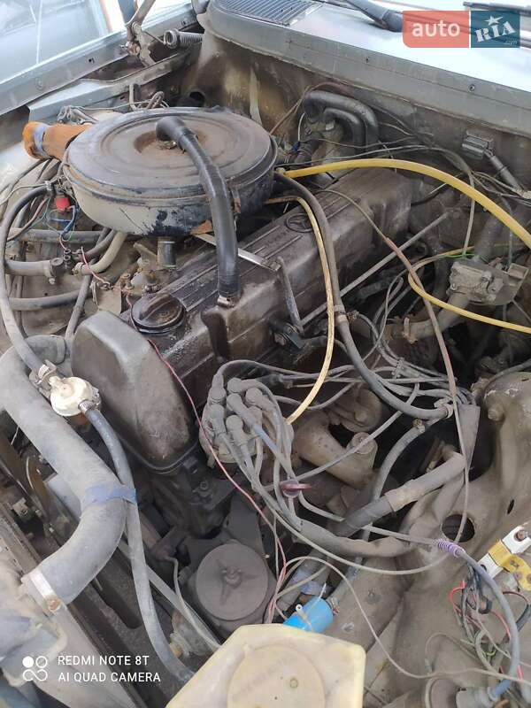 Седан Mercedes-Benz E-Class 1980 в Бучі