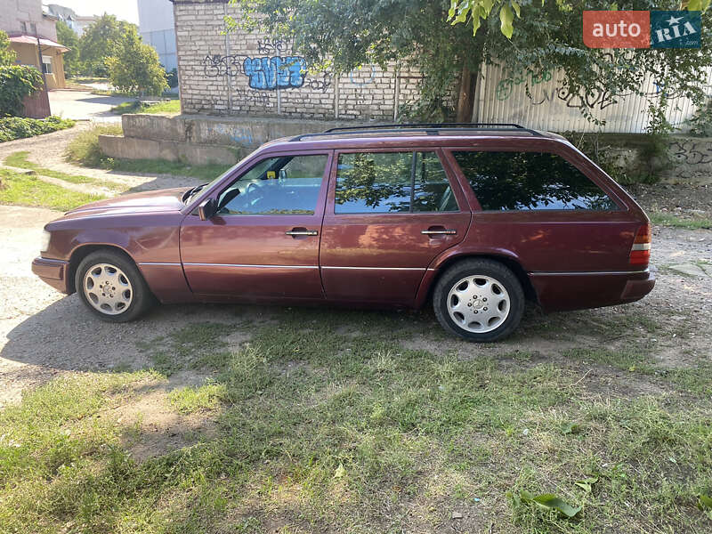 Універсал Mercedes-Benz E-Class 1995 в Первомайську