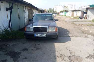 Седан Mercedes-Benz E-Class 1990 в Бориславе