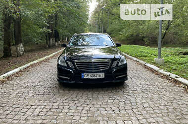 Седан Mercedes-Benz E-Class 2012 в Черновцах