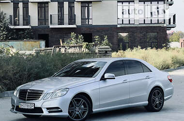 Седан Mercedes-Benz E-Class 2013 в Одессе