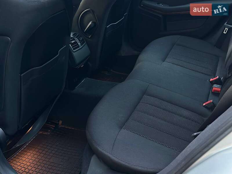 Універсал Mercedes-Benz E-Class 2011 в Києві