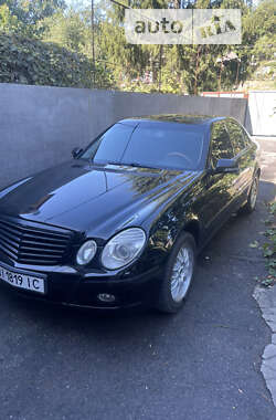 Седан Mercedes-Benz E-Class 2007 в Лубнах