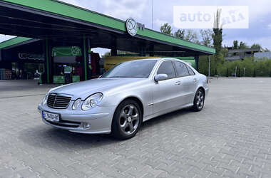 Седан Mercedes-Benz E-Class 2003 в Кременчуге