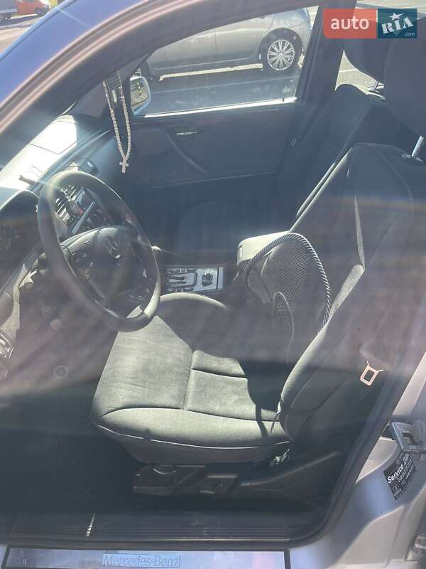 Седан Mercedes-Benz E-Class 1999 в Луцьку фото 7 Седан Mercedes-Benz E-Class 1999 в Луцьку