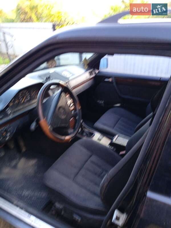 Универсал Mercedes-Benz E-Class 1995 в Черновцах