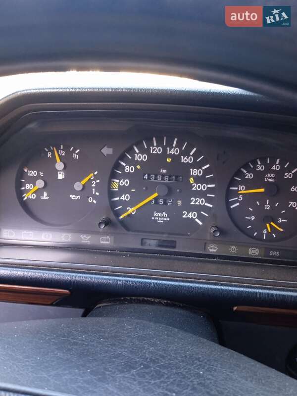 Универсал Mercedes-Benz E-Class 1995 в Черновцах