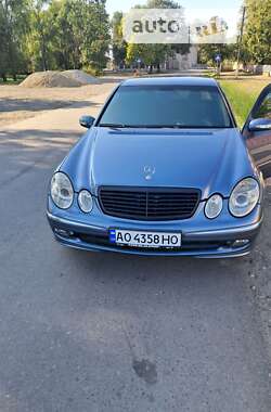 Седан Mercedes-Benz E-Class 2003 в Виноградові