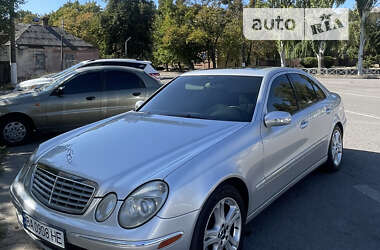 Седан Mercedes-Benz E-Class 2004 в Кропивницькому