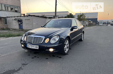 Седан Mercedes-Benz E-Class 2003 в Василькові