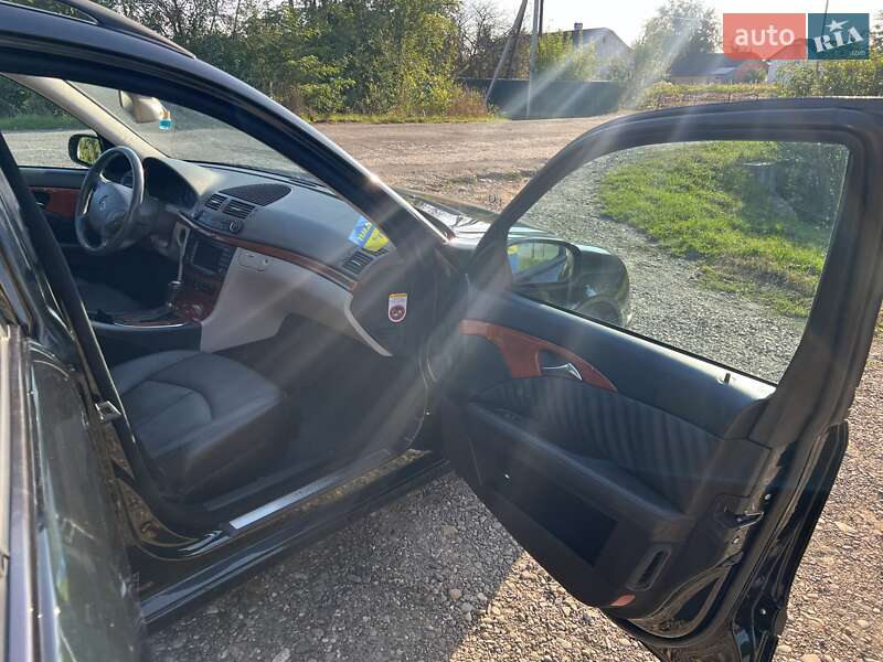 Универсал Mercedes-Benz E-Class 2004 в Черновцах фото 10 Универсал Mercedes-Benz E-Class 2004 в Черновцах
