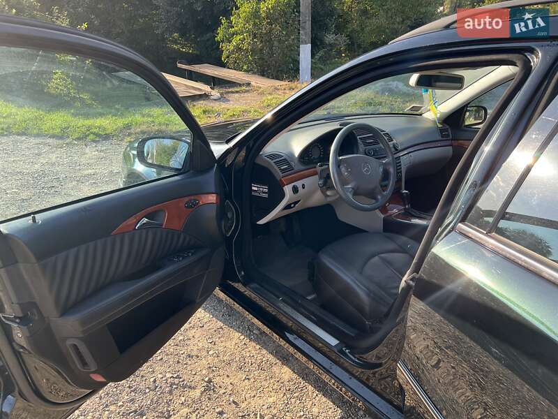 Универсал Mercedes-Benz E-Class 2004 в Черновцах фото 12 Универсал Mercedes-Benz E-Class 2004 в Черновцах