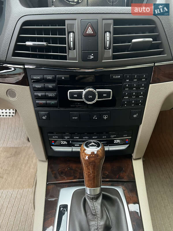 Купе Mercedes-Benz E-Class 2012 в Харькове