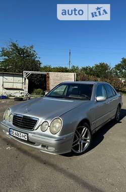 Седан Mercedes-Benz E-Class 2000 в Одессе