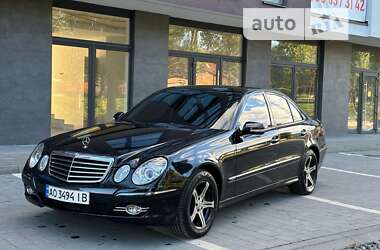 Седан Mercedes-Benz E-Class 2006 в Сваляве