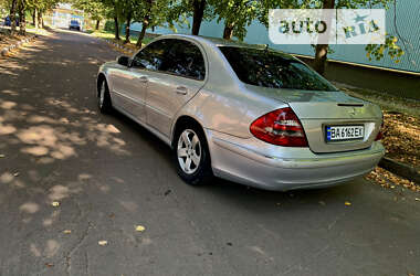 Седан Mercedes-Benz E-Class 2002 в Житомире