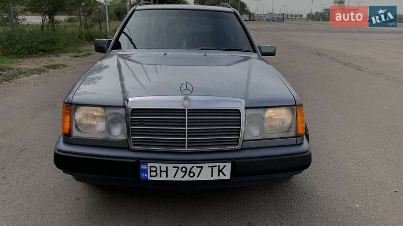 Универсал Mercedes-Benz E-Class 1989 в Одессе