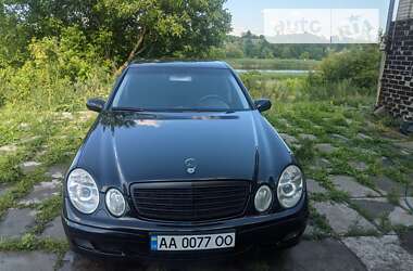Седан Mercedes-Benz E-Class 2004 в 