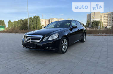 Седан Mercedes-Benz E-Class 2010 в Черкасах