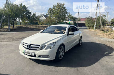 Купе Mercedes-Benz E-Class 2011 в Дніпрі