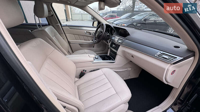 Седан Mercedes-Benz E-Class 2014 в Тернополі