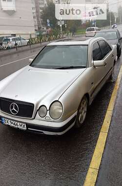 Седан Mercedes-Benz E-Class 1996 в Хмельницькому