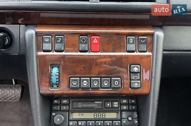 Седан Mercedes-Benz E-Class 1994 в 