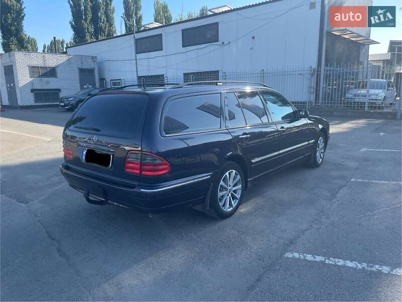 Универсал Mercedes-Benz E-Class 2002 в Киеве