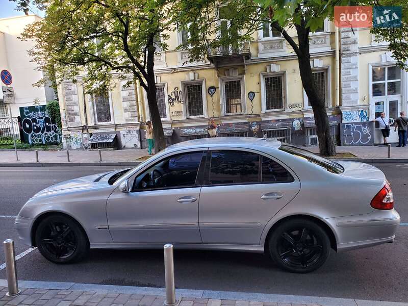 Седан Mercedes-Benz E-Class 2007 в Киеве фото 6 Седан Mercedes-Benz E-Class 2007 в Киеве