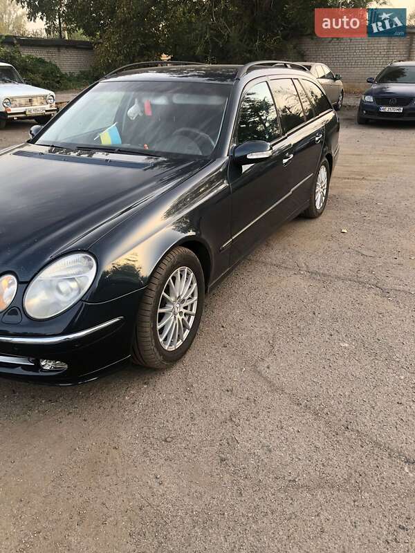 Универсал Mercedes-Benz E-Class 2004 в Кривом Роге