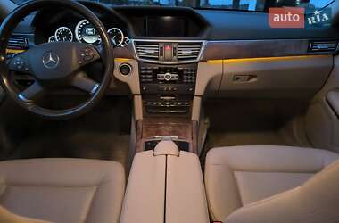 Универсал Mercedes-Benz E-Class 2012 в 