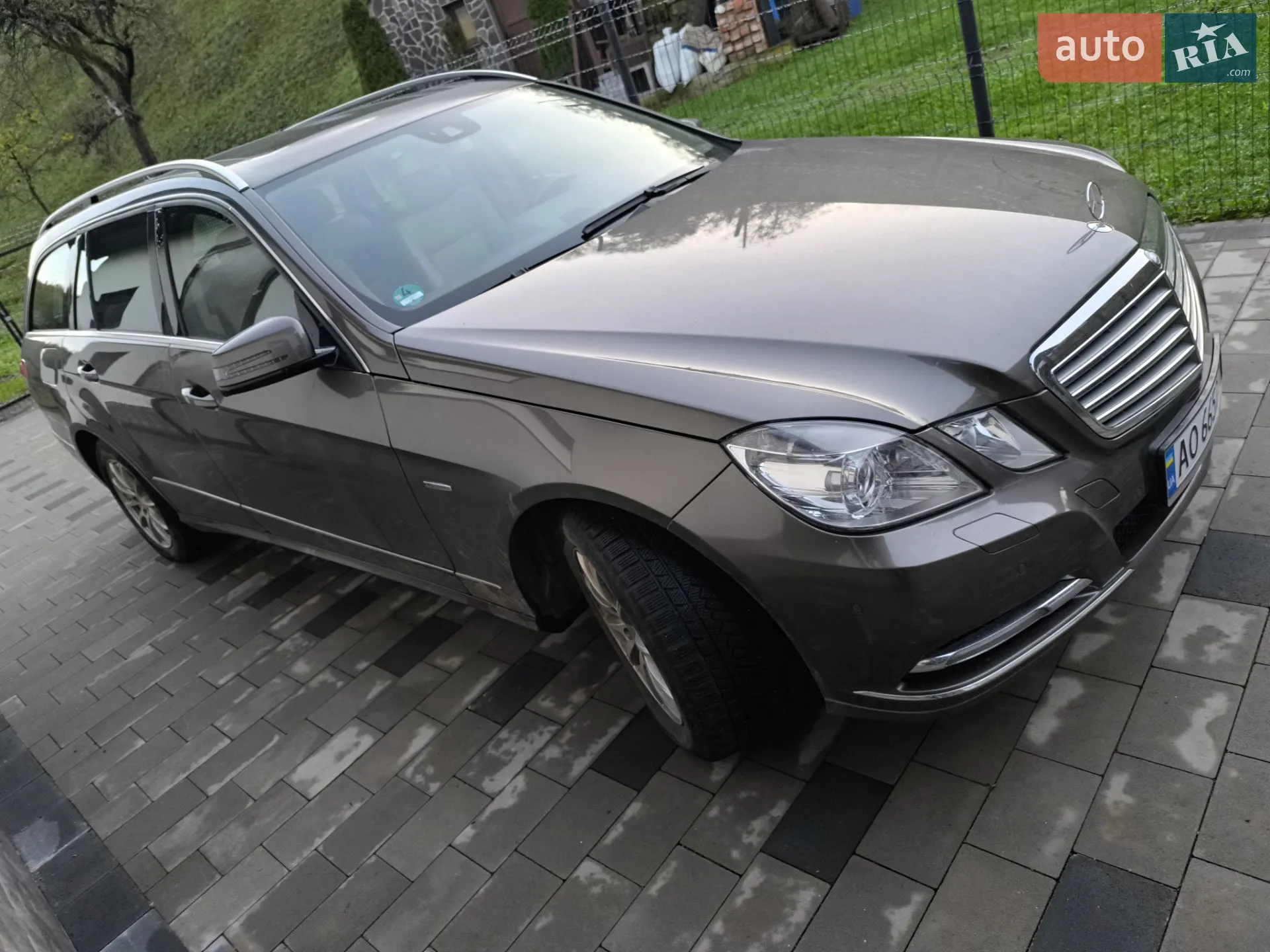 2012 Mercedes-Benz E-klasse - мініатюра 40