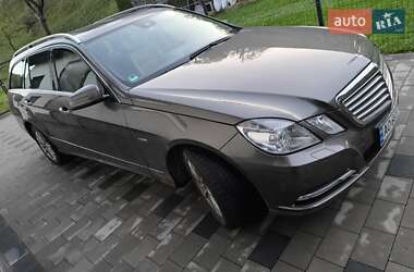 Универсал Mercedes-Benz E-Class 2012 в 