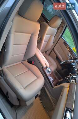 Универсал Mercedes-Benz E-Class 2012 в 
