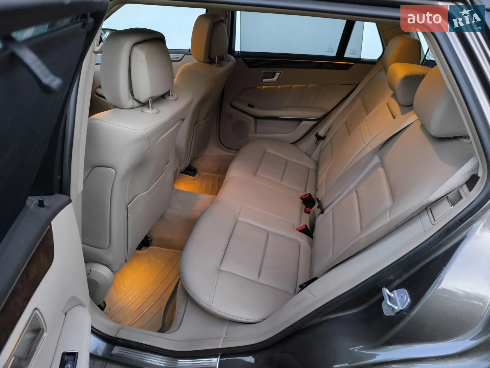 2012 Mercedes-Benz E-klasse - мініатюра 47
