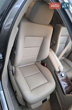 Универсал Mercedes-Benz E-Class 2012 в 