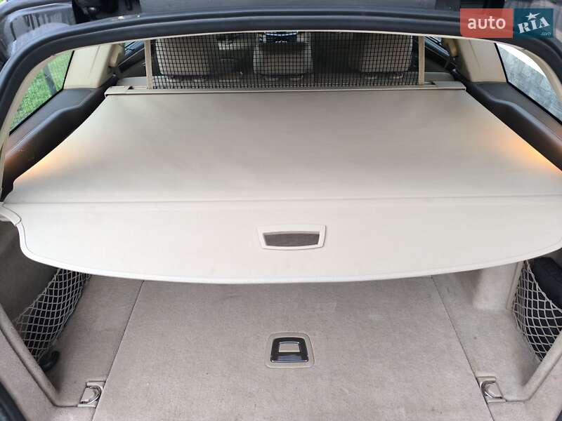 Універсал Mercedes-Benz E-Class 2012 в Сваляві