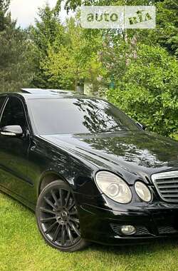 Седан Mercedes-Benz E-Class 2008 в Моршине