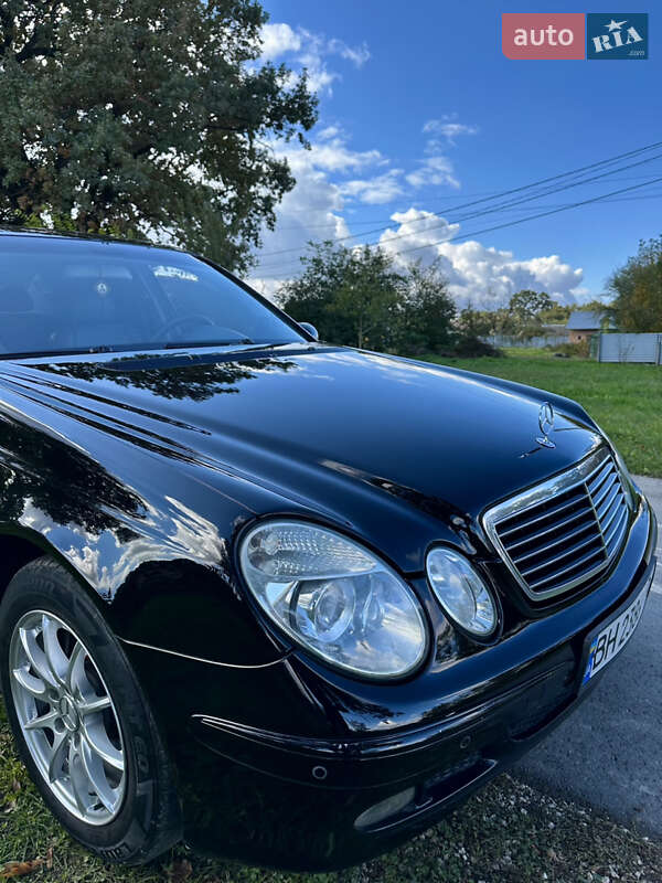 Седан Mercedes-Benz E-Class 2003 в Тернополі