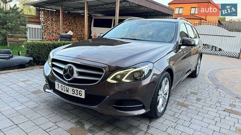 Универсал Mercedes-Benz E-Class 2014 в Звягеле