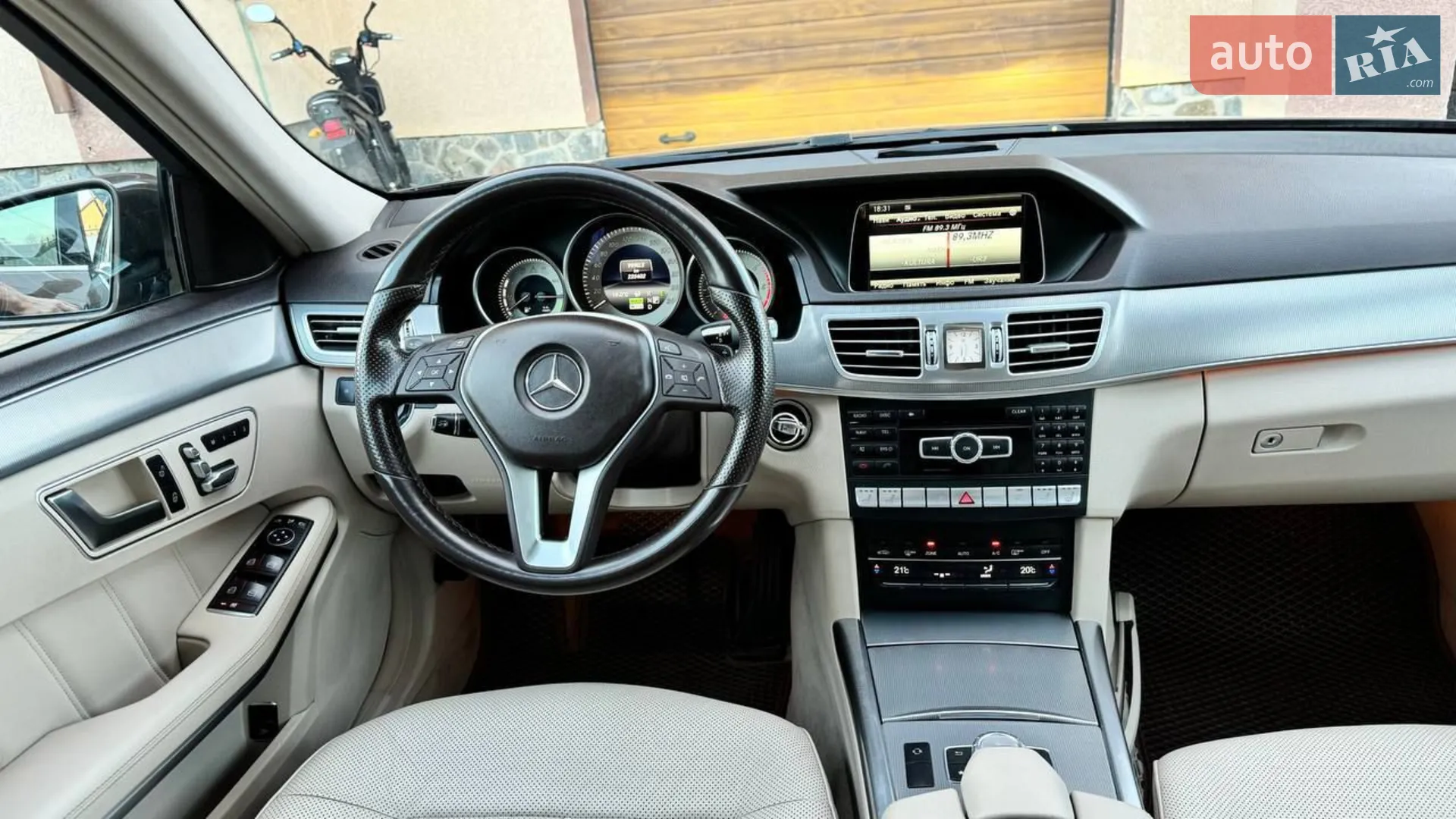 2014 Mercedes-Benz E-klasse - мініатюра 18