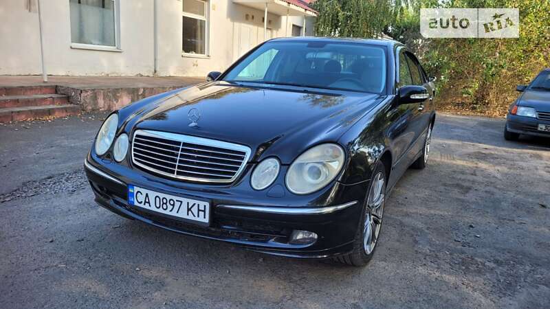 Седан Mercedes-Benz E-Class 2004 в Гайвороне