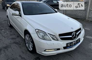 Купе Mercedes-Benz E-Class 2012 в Тернополі